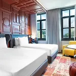 Hotel Canopy By Hilton Taksim 5*