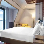 Hotel Canopy By Hilton Taksim 5*