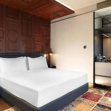 فندق Canopy By Hilton Taksim 4*