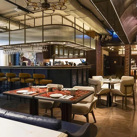 Canopy By Hilton Taksim 호텔 5*
