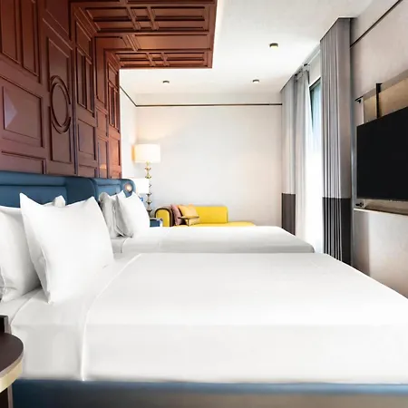 Hotel Canopy By Hilton Taksim 5*