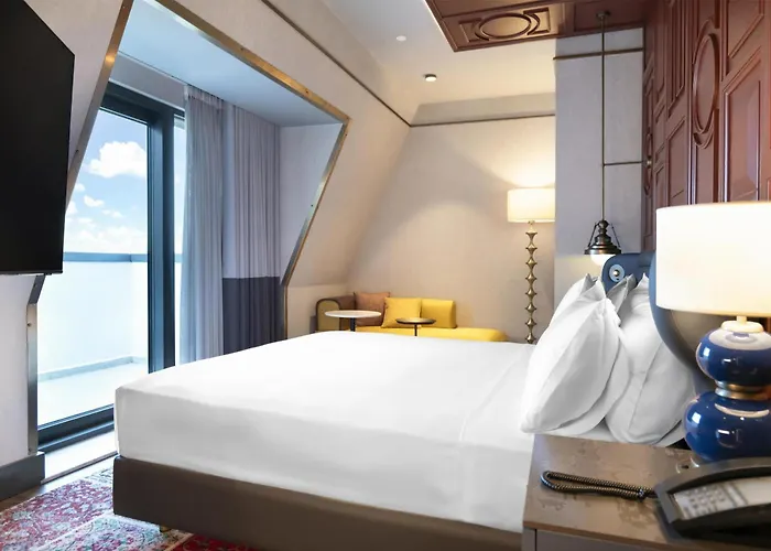 Hotell Canopy By Hilton Taksim 4*