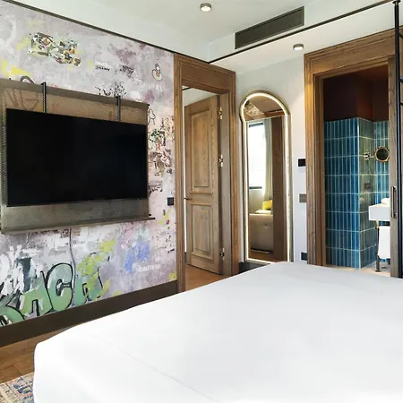 Canopy By Hilton Taksim Hotel 5*